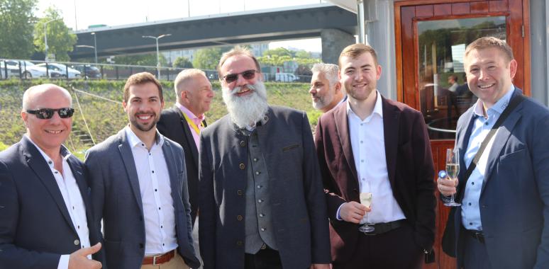 https://www.deutsche-versicherungsboerse.de/images/artikel-slider/maklerprozesse/1154/img_1285_resized.jpg