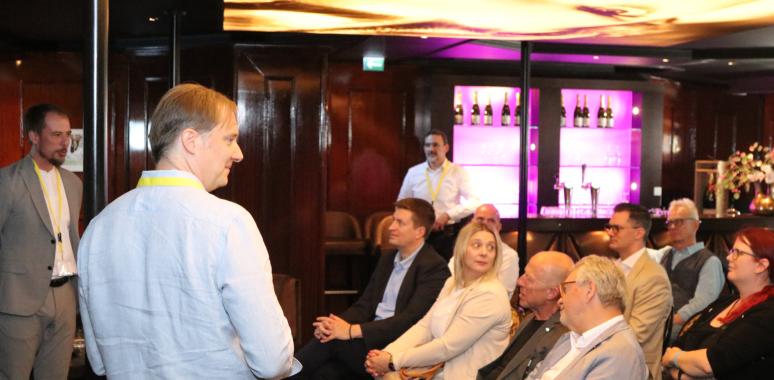 https://www.deutsche-versicherungsboerse.de/images/artikel-slider/maklerprozesse/1154/img_1332_resized.jpg