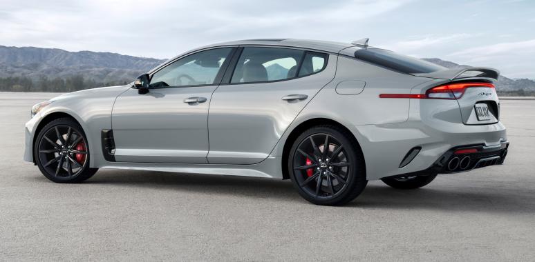 https://www.deutsche-versicherungsboerse.de/images/artikel-slider/maklerprozesse/1300/17180_2022_stinger_scorpion_special_edition_resized.jpg
