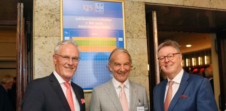 https://www.deutsche-versicherungsboerse.de/images/artikel-slider/maklerprozesse/1428/img_3988_perfectlyclear_resized.jpg