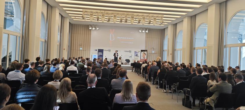 https://www.deutsche-versicherungsboerse.de/images/artikel-slider/maklerprozesse/1523/img_20260915_112454_resized.jpg